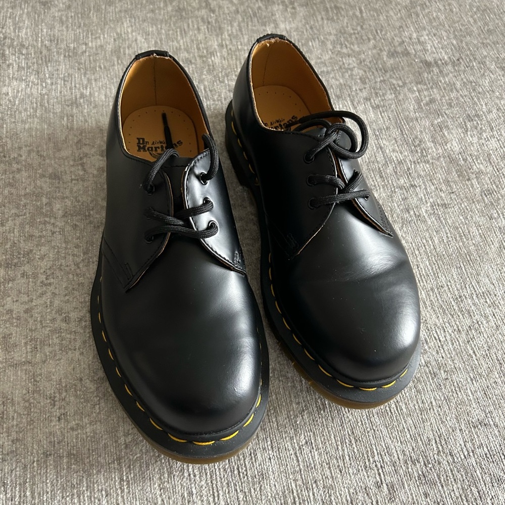 Dr Martens Women's Smooth Oxford
